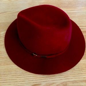 COPY - Red Fedora